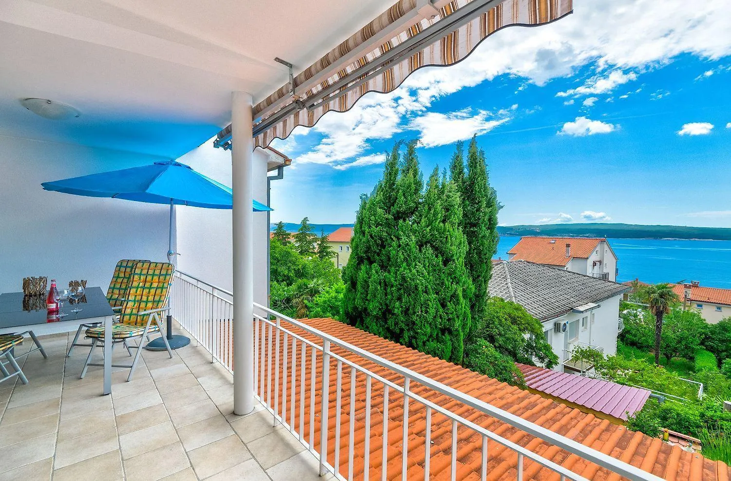 Modernes Apartment Nur 350 Meter Zum Sandstrand Mit Meerblick, Eigenem Liegestuhl, Grill Crikvenica