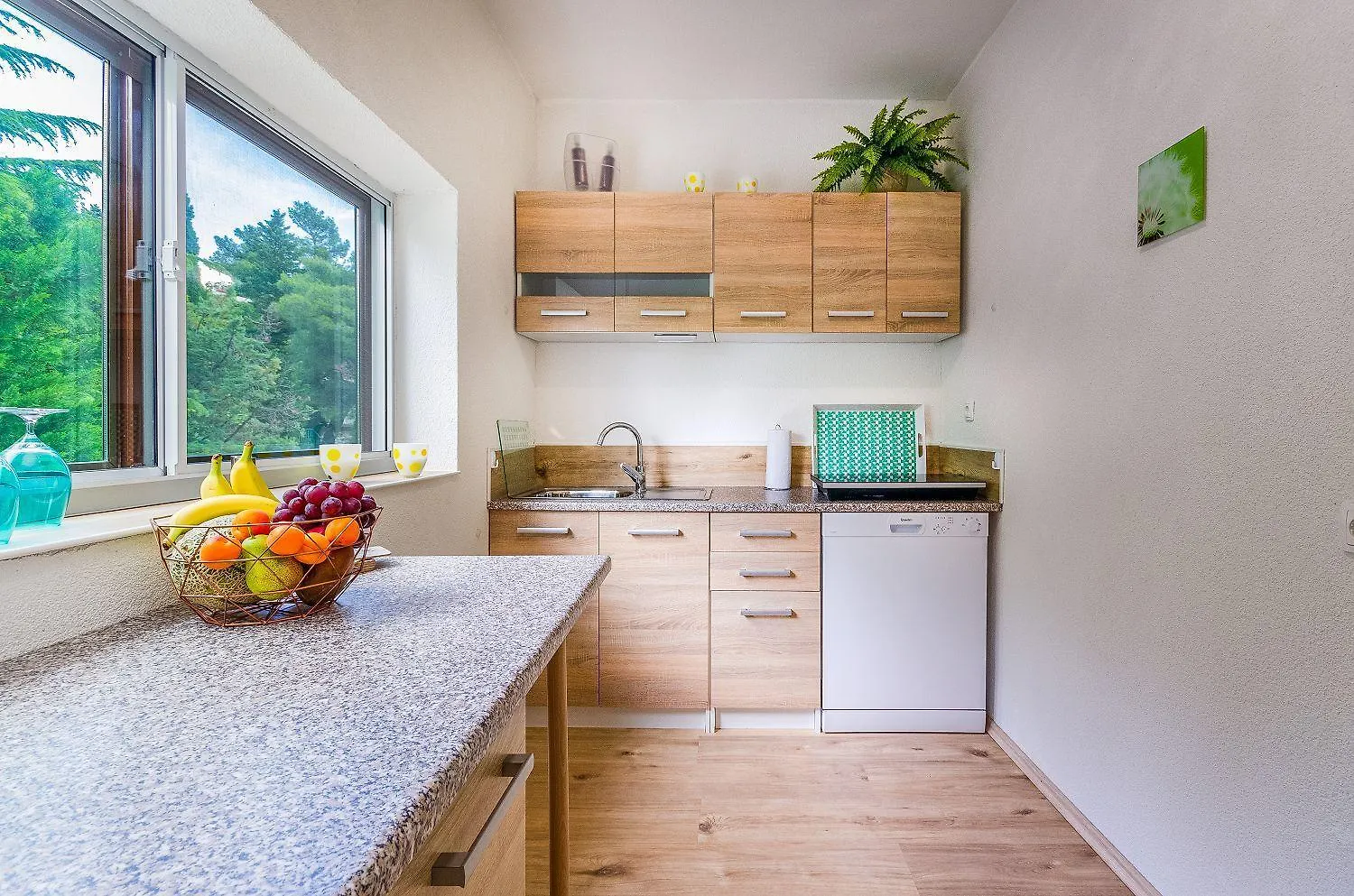 Modernes Apartment Nur 350 Meter Zum Sandstrand Mit Meerblick, Eigenem Liegestuhl, Grill Crikvenica